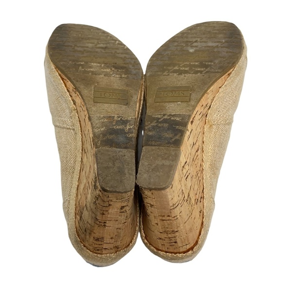 TOMS Wedges Peep Toe Cork Canvas Burlap Espadrilles High Heels Shoes Beige sz 6 - Picture 15 of 16